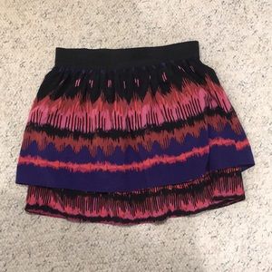 Elastic waist mini skirt